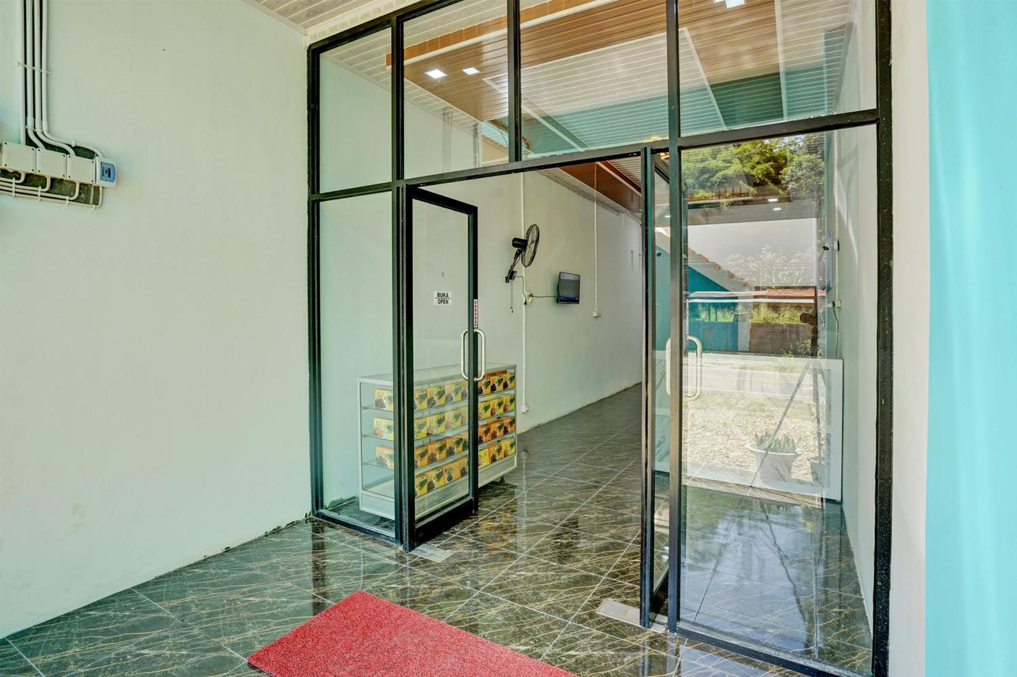 Oyo 92700 D' Ngalau Residence Syariah Payakumbuh Eksteriør billede